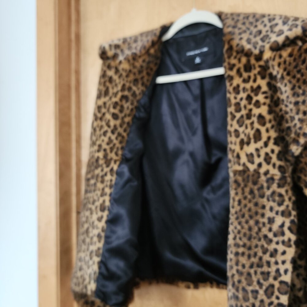 SOLD Leopard Jacket - Picture 6 of 6